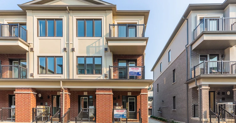 77 Matawin Lane, Richmond Hill, ON, L4B 3X9