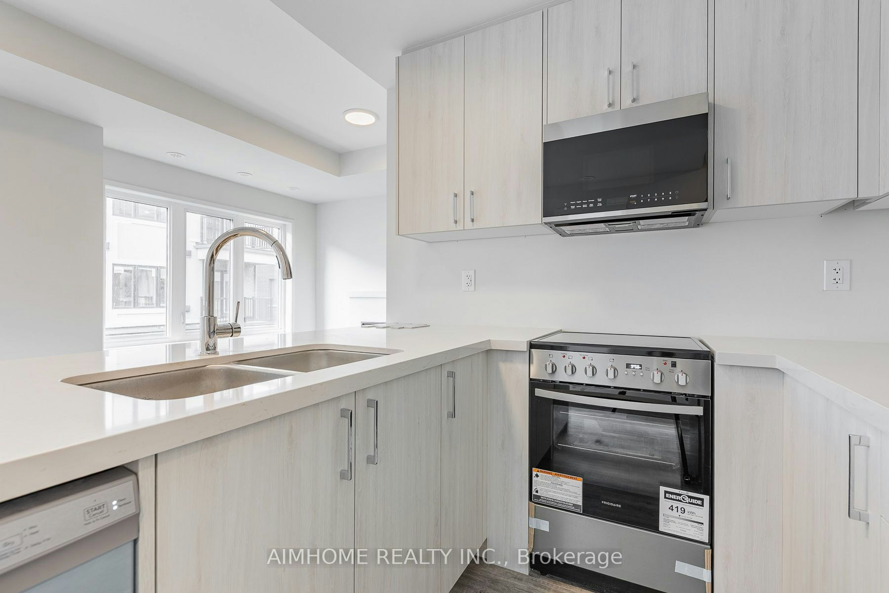 77 Matawin Lane, Richmond Hill, ON, L4B 3X9 - 12