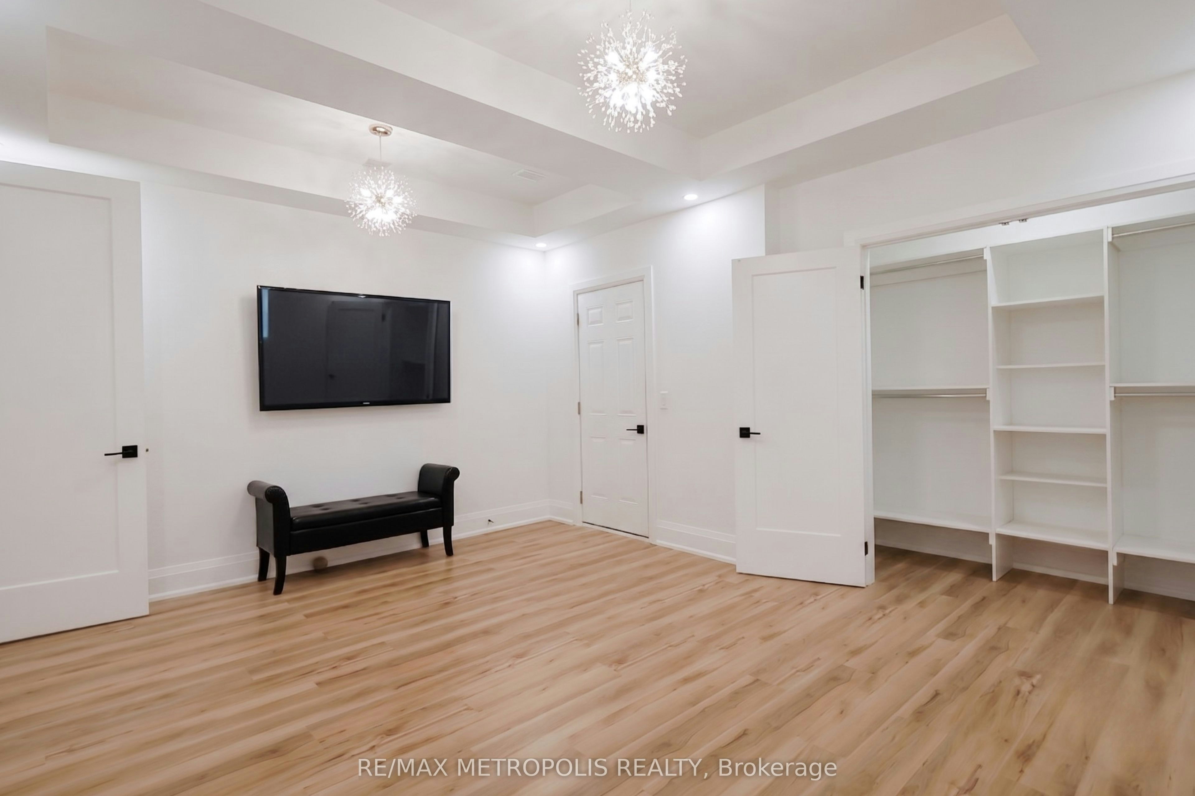 129 Silk Twist Drive, East Gwillimbury, ON, L9M 0W1 - 6