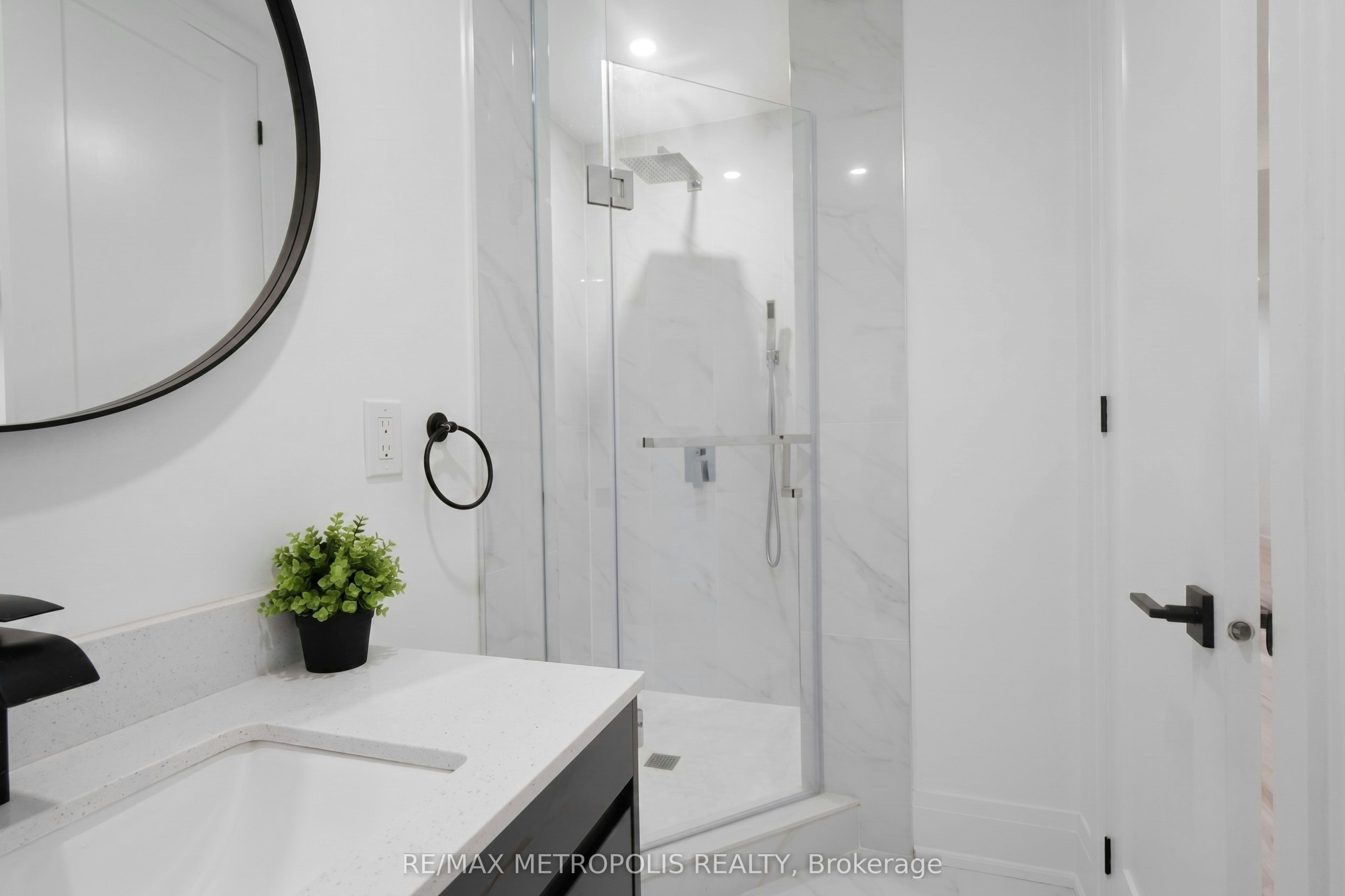 129 Silk Twist Drive, East Gwillimbury, ON, L9M 0W1 - 12