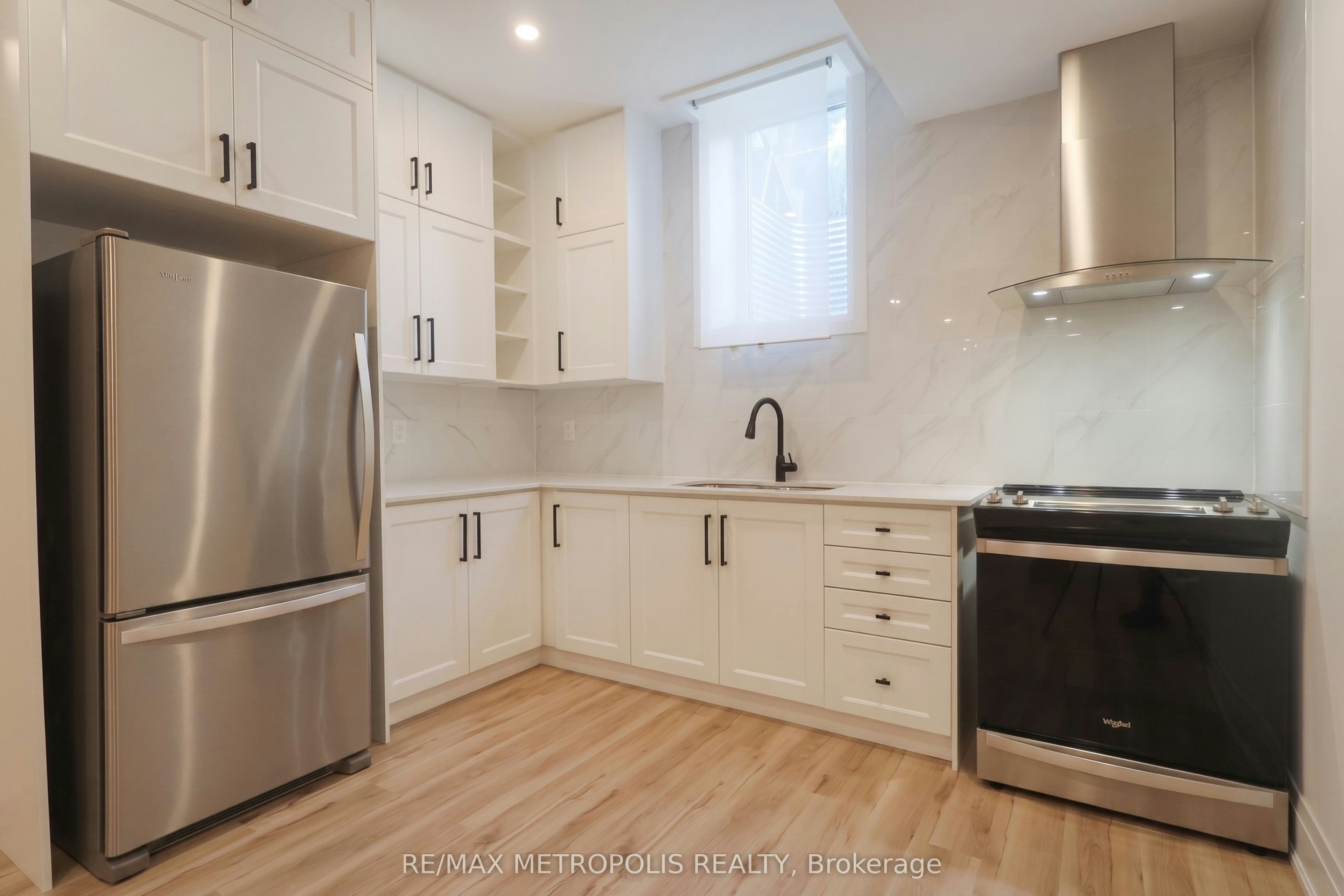 129 Silk Twist Drive, East Gwillimbury, ON, L9M 0W1 - 4