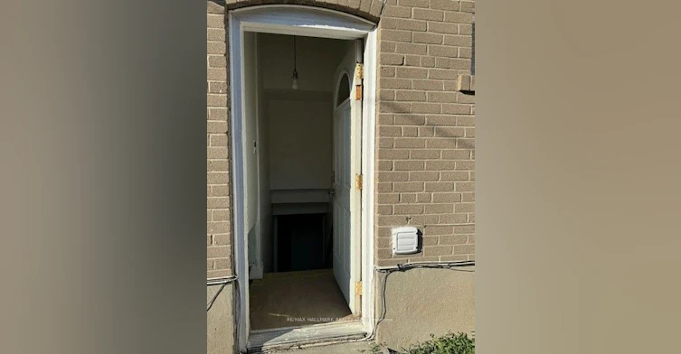 #BSMNT-63 Longford Drive E, Newmarket, ON, L3Y 2Y6 - 4