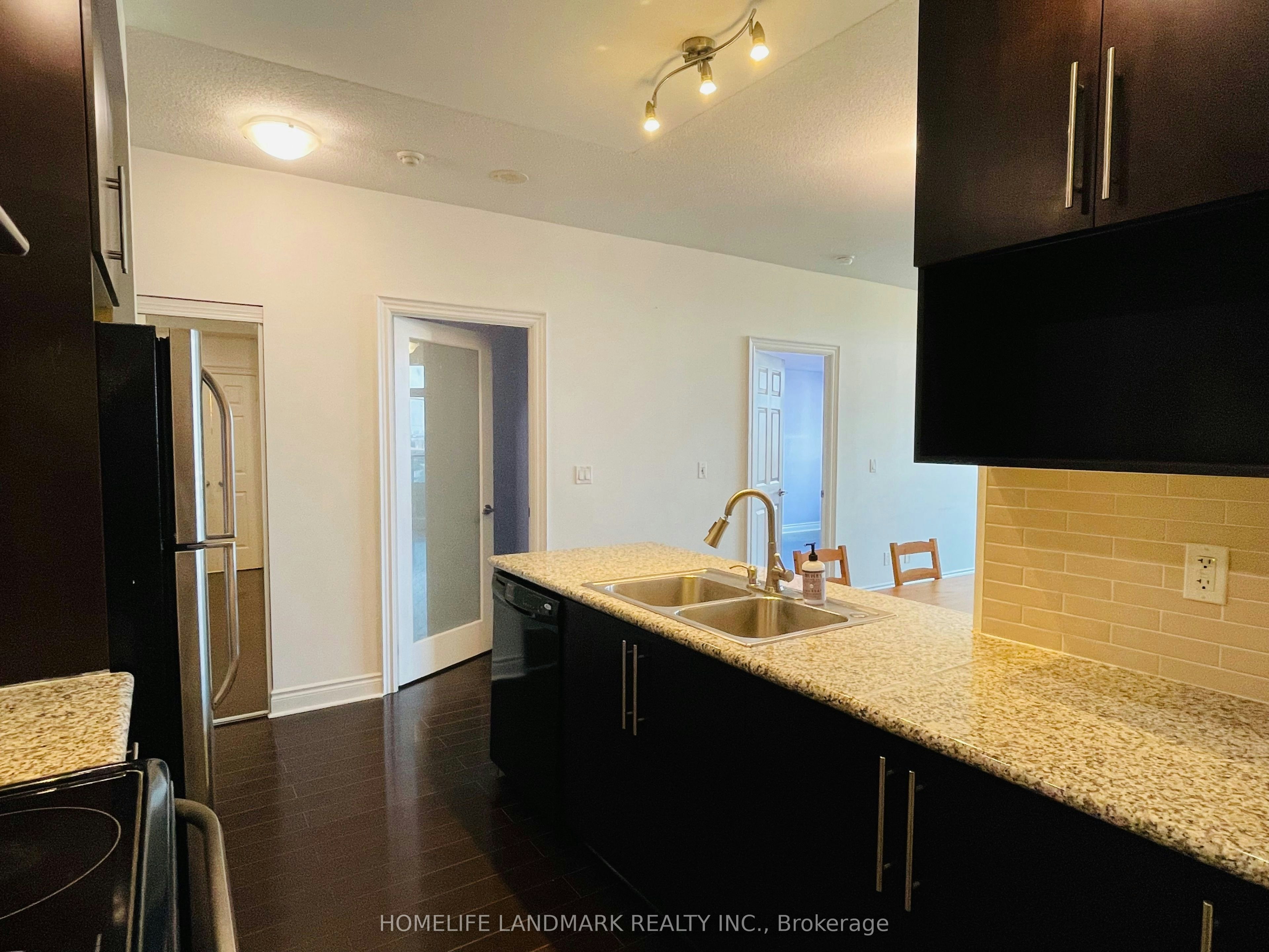 961-23 Cox Boulevard, Markham, ON, L3R 7Z9 - 8