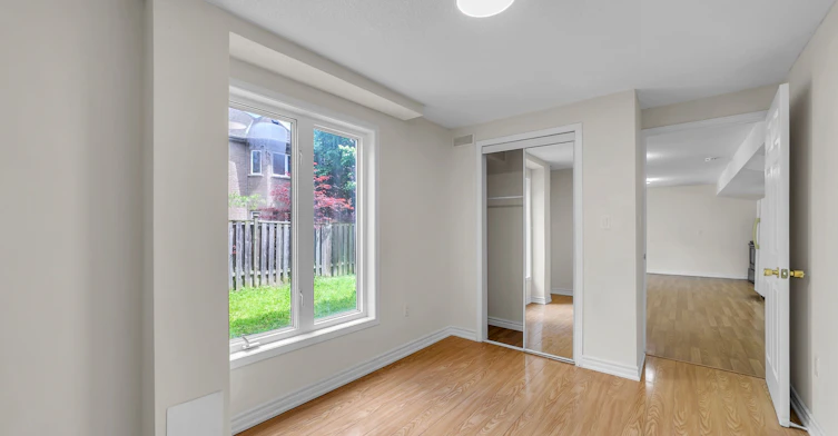 47 Medoc ( Basement) Place, Vaughan, ON, L4J 8Y9 - 15
