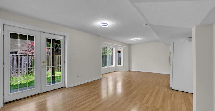 47 Medoc ( Basement) Place, Vaughan, ON, L4J 8Y9 - 7