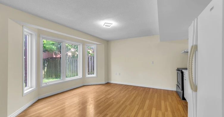 47 Medoc ( Basement) Place, Vaughan, ON, L4J 8Y9 - 11