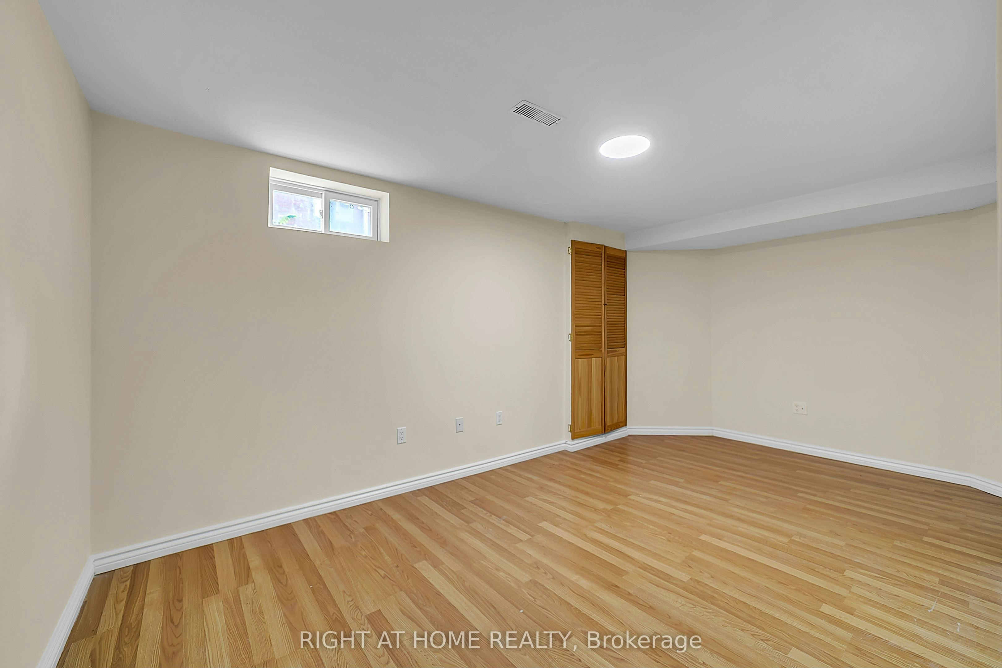 47 Medoc ( Basement) Place, Vaughan, ON, L4J 8Y9 - 21