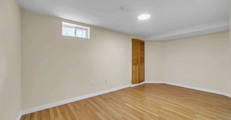 47 Medoc ( Basement) Place, Vaughan, ON, L4J 8Y9 - 21
