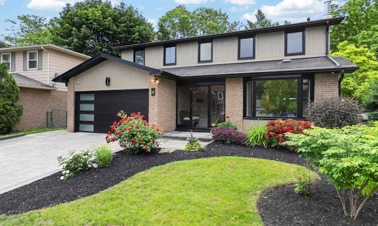28 Innis Crescent