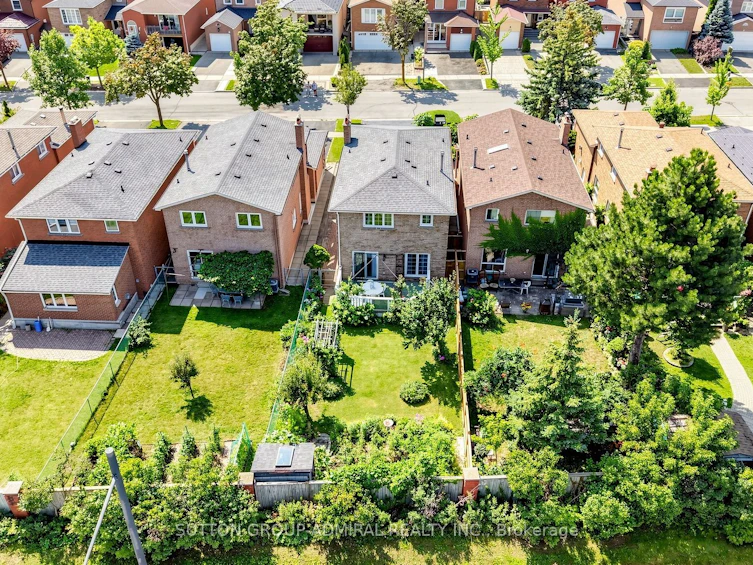 18 Richbell Street, Vaughan, ON, L4J 5W4 - 50