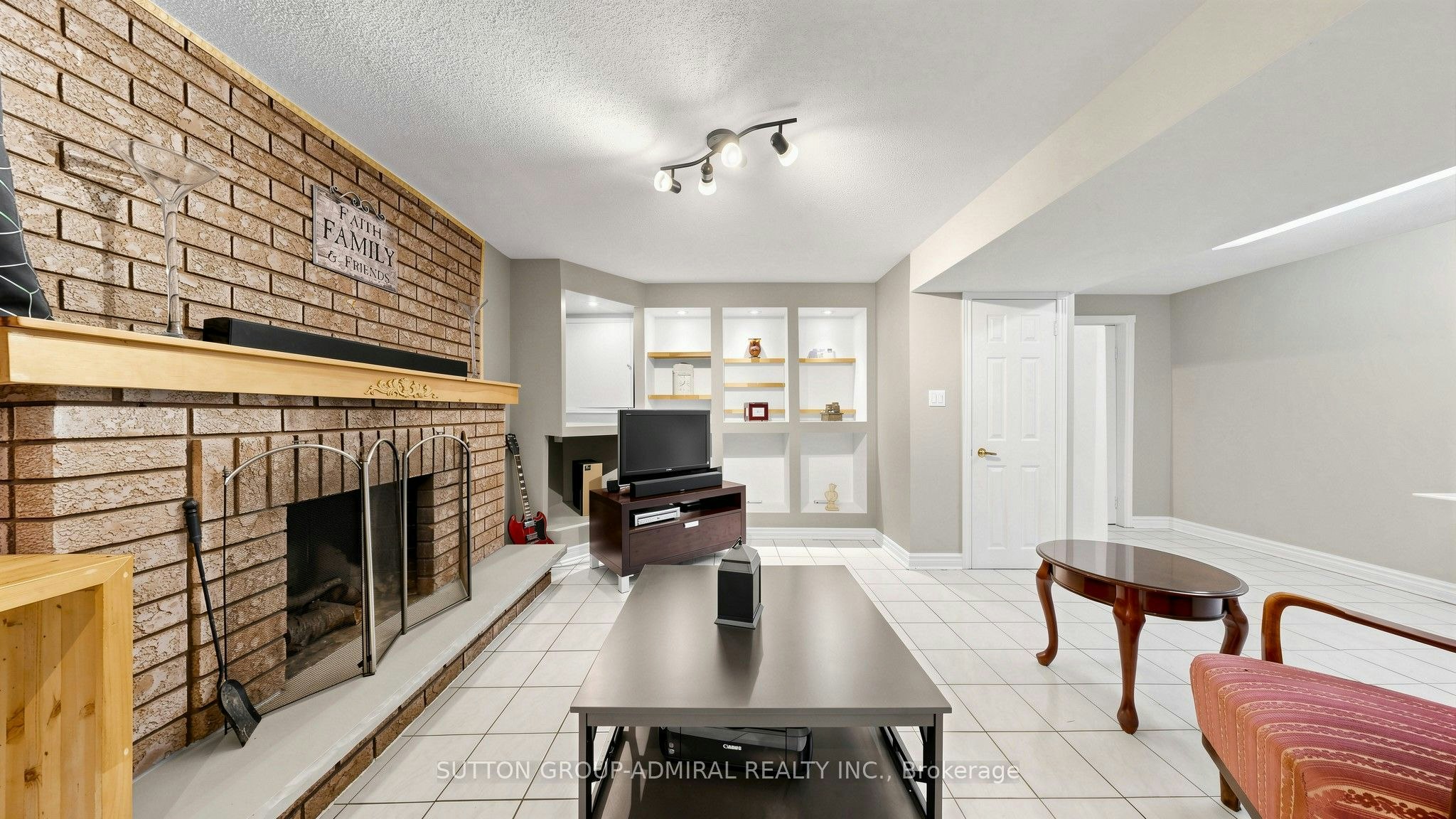 18 Richbell Street, Vaughan, ON, L4J 5W4 - 34