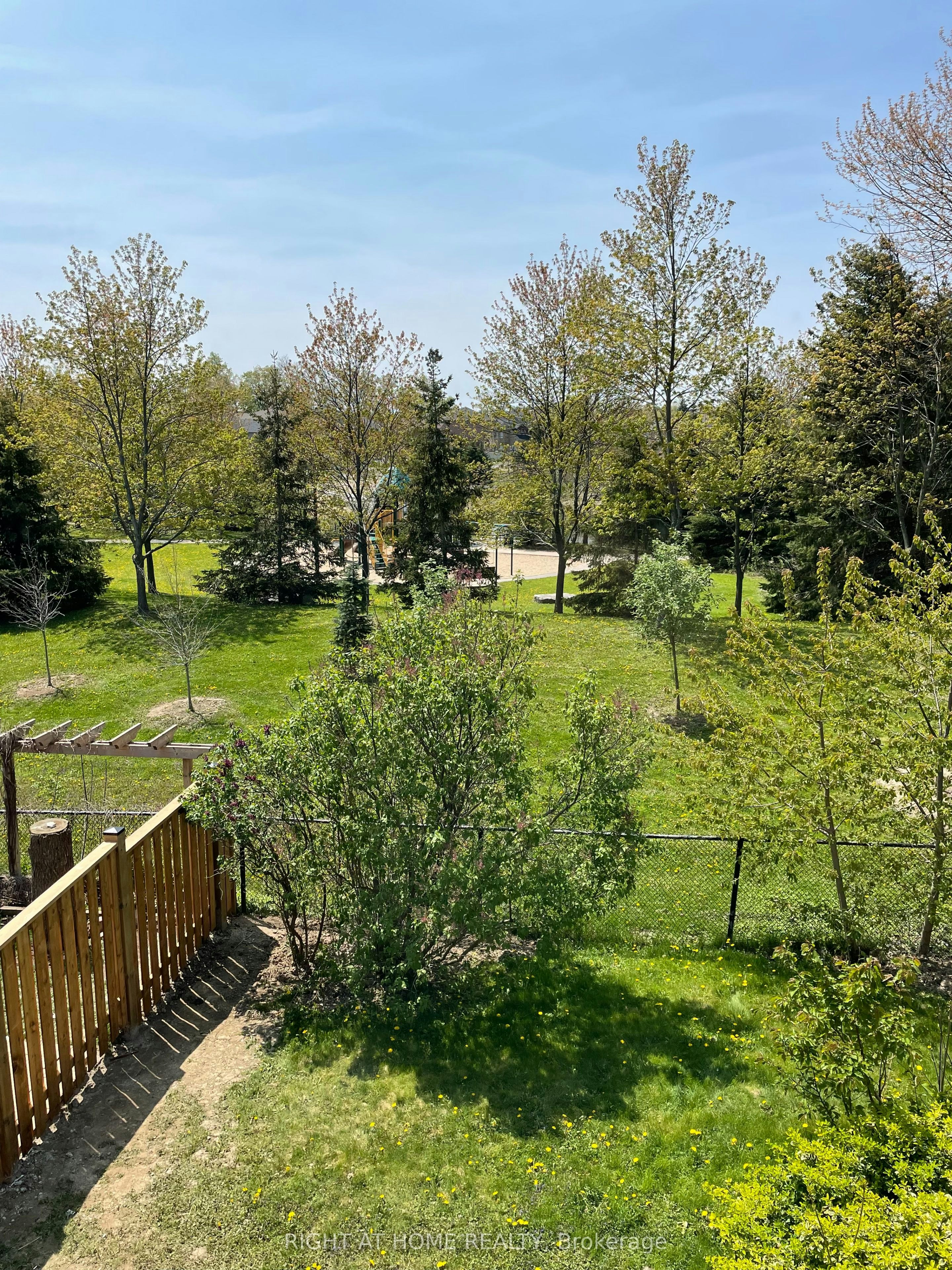64 Larratt Lane, Richmond Hill, ON, L4C 0E7 - 13