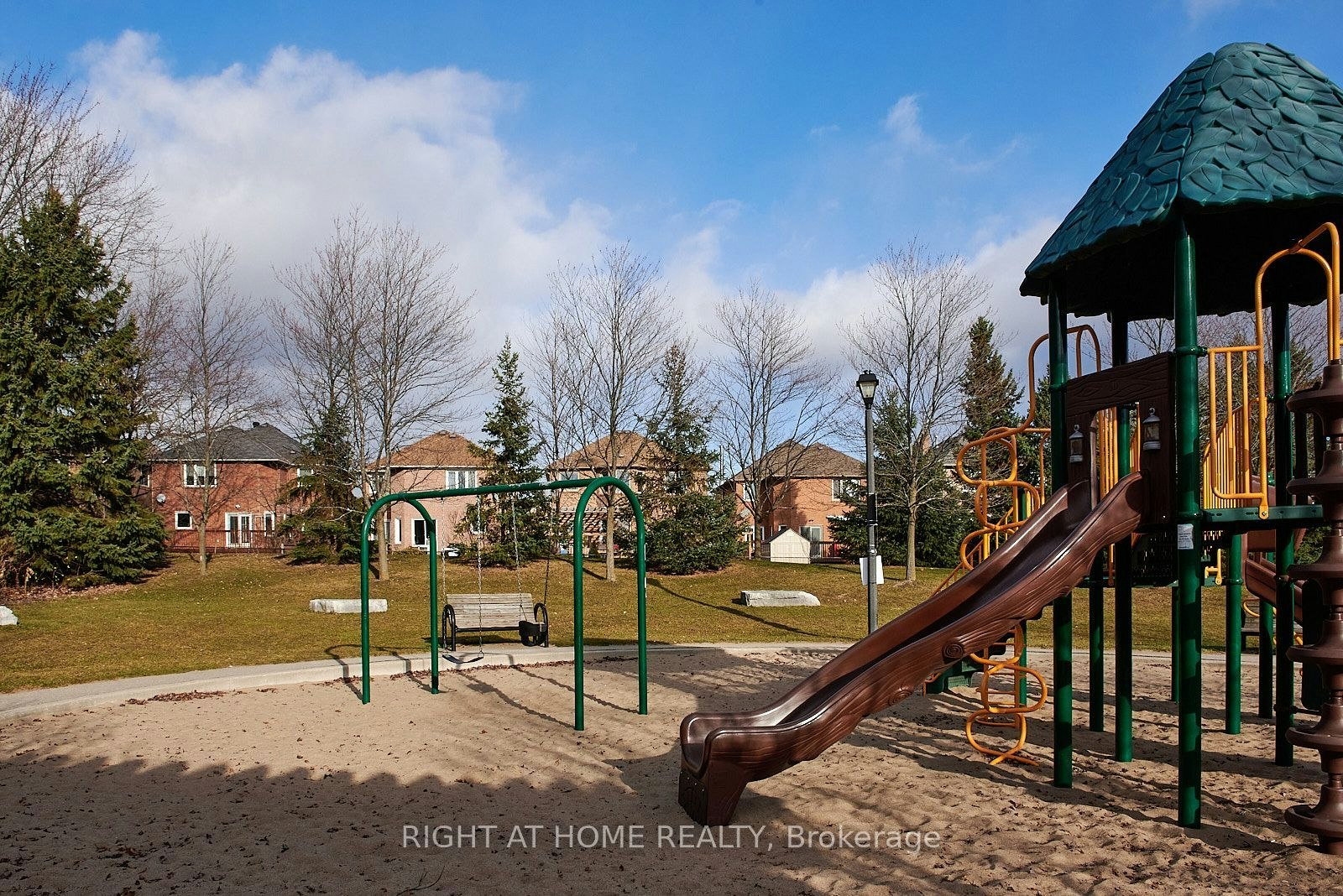 64 Larratt Lane, Richmond Hill, ON, L4C 0E7 - 16