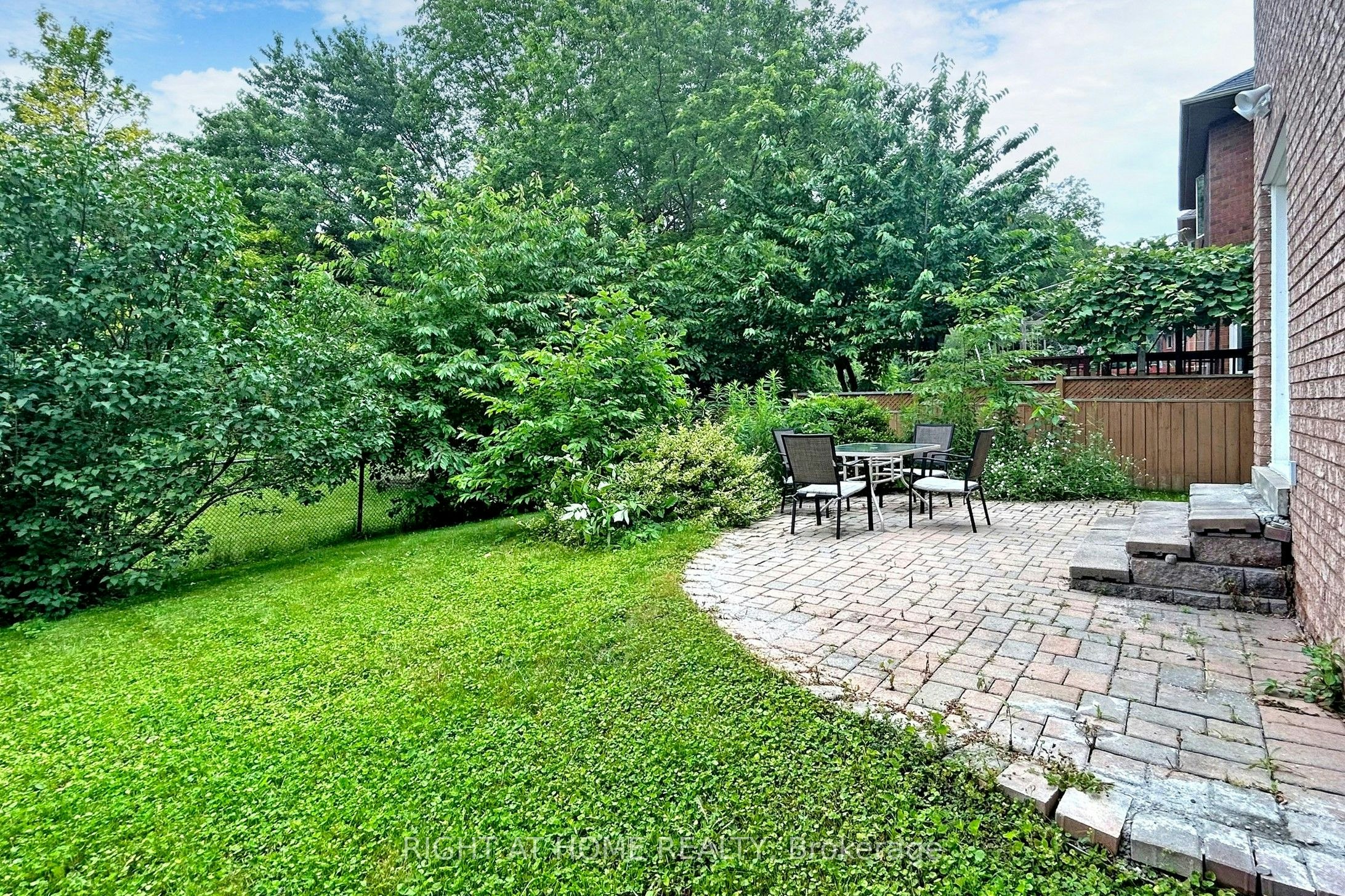 64 Larratt Lane, Richmond Hill, ON, L4C 0E7 - 14