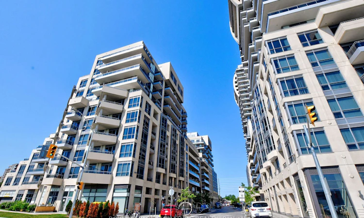1506NE-9205 Yonge Street