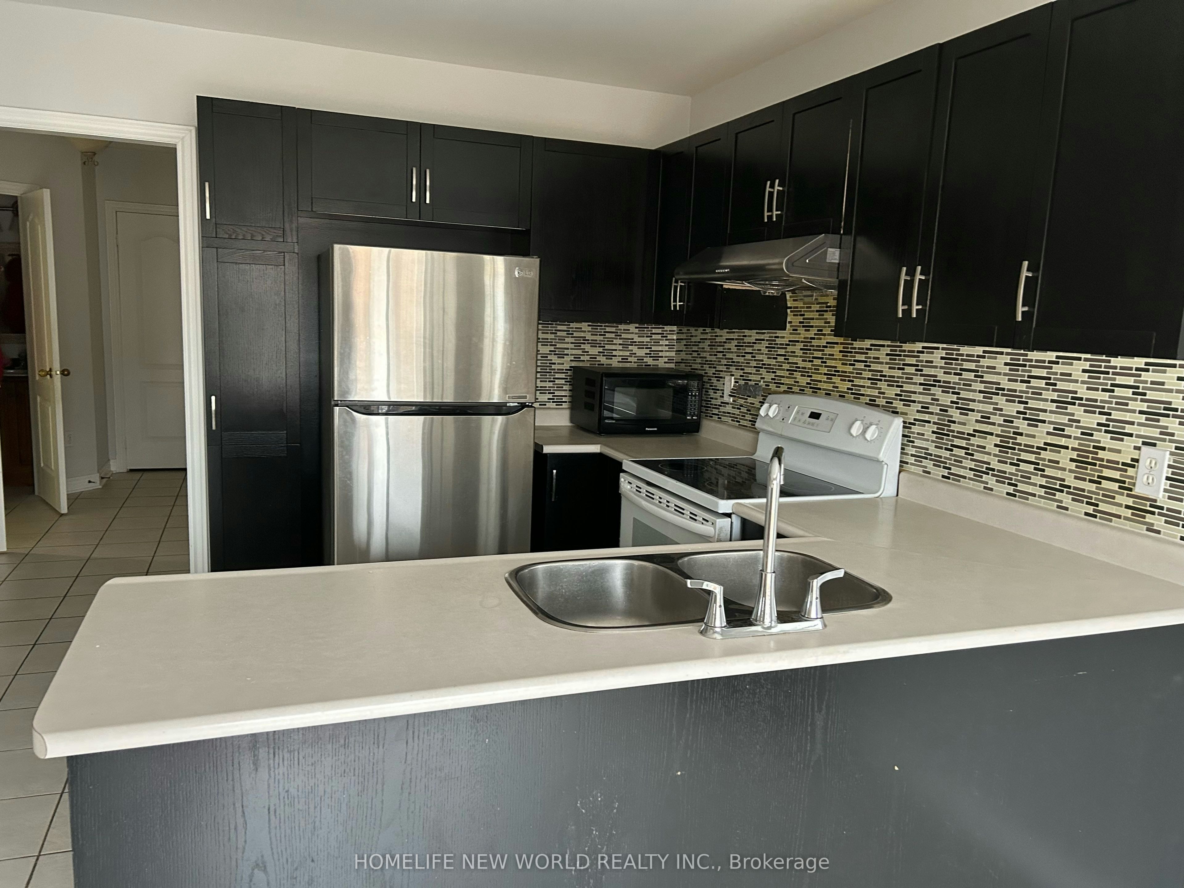 7 Zippora Drive, Richmond Hill, ON, L4S 2M6 - 5