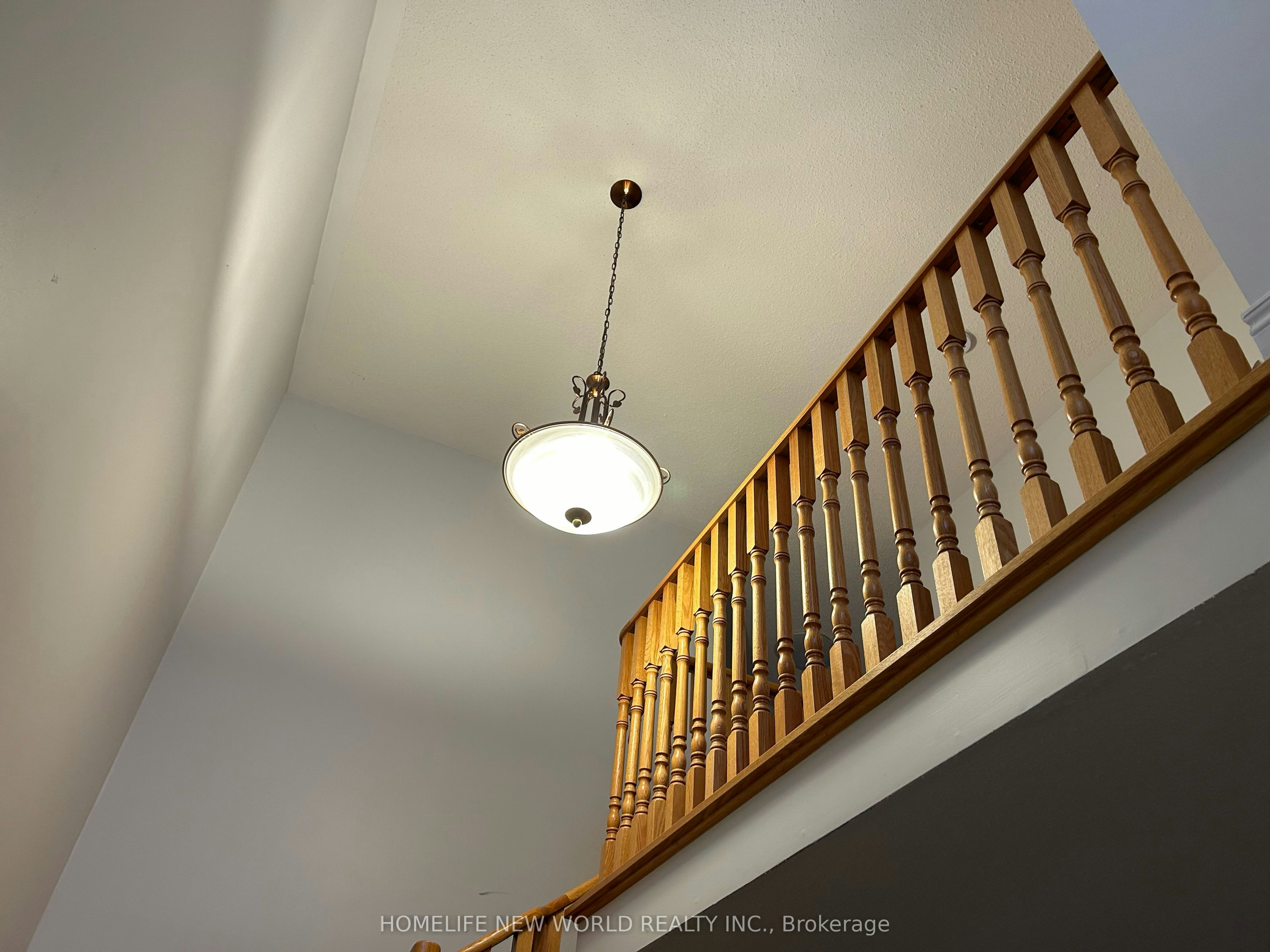 7 Zippora Drive, Richmond Hill, ON, L4S 2M6 - 3