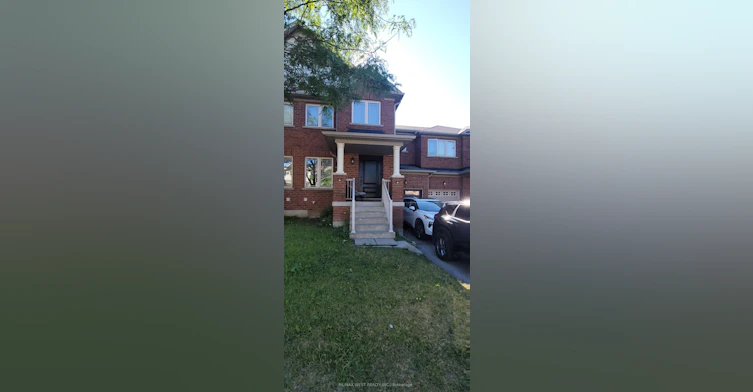 20 Winisk Street, Richmond Hill, ON, L4E 0L5