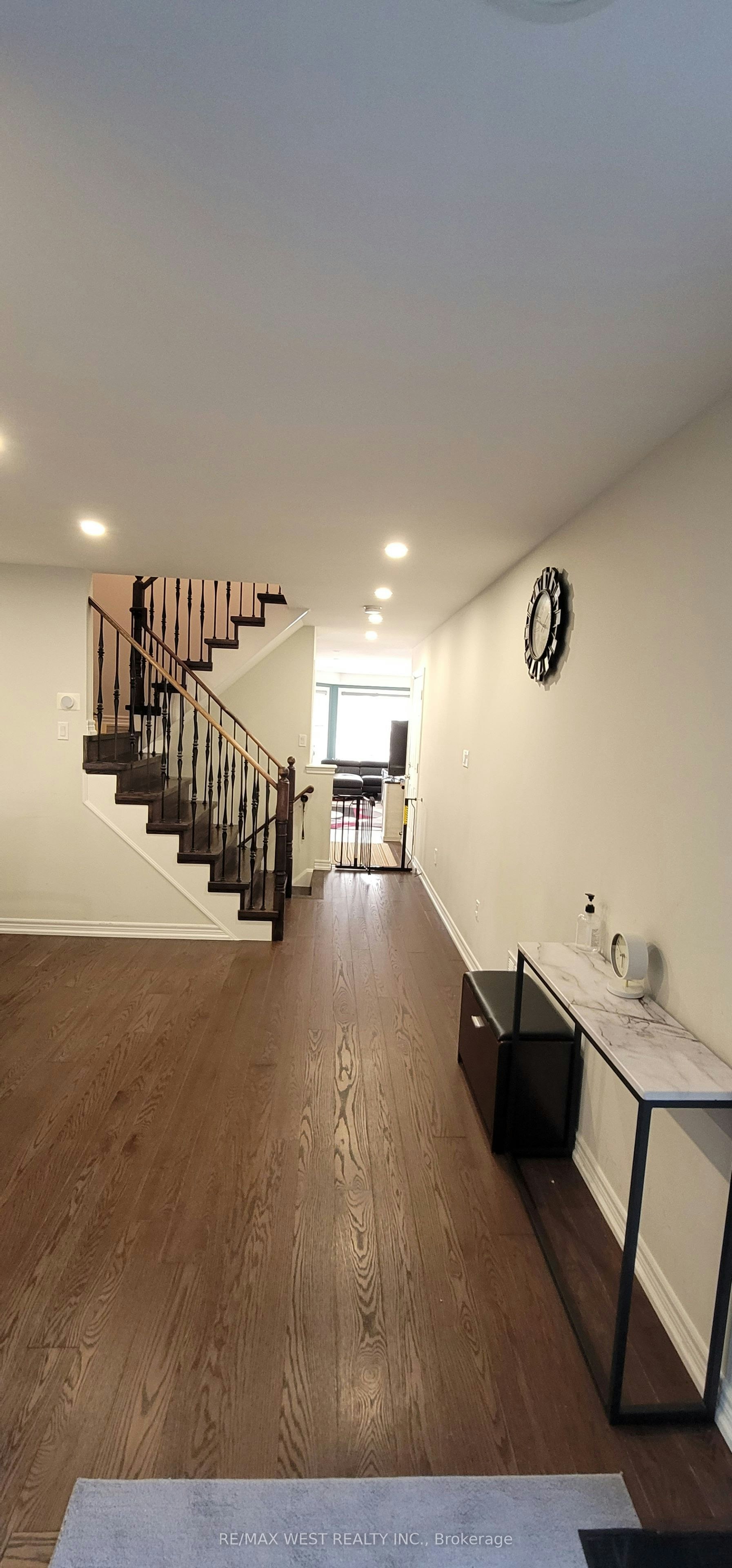 20 Winisk Street, Richmond Hill, ON, L4E 0L5 - 9
