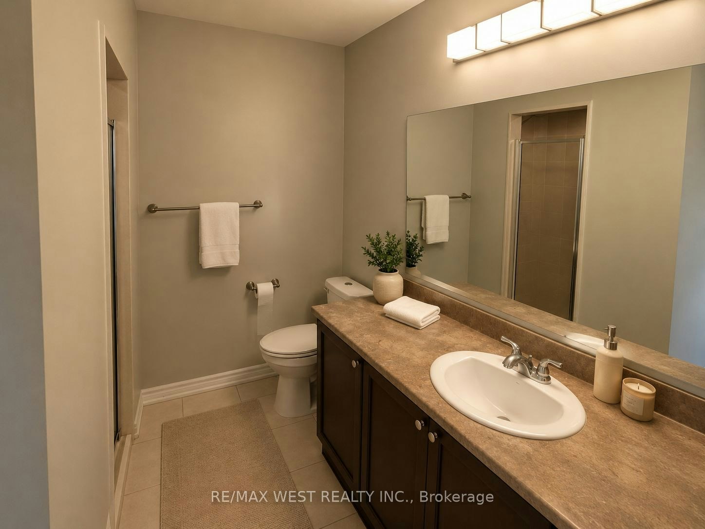 20 Winisk Street, Richmond Hill, ON, L4E 0L5 - 14