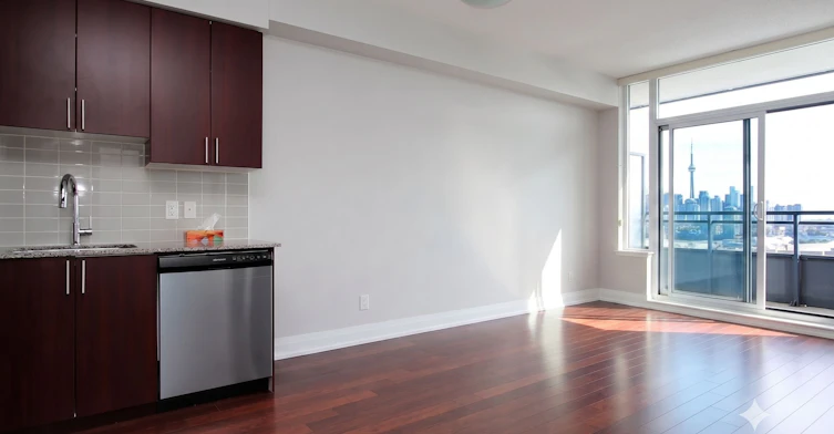 807-85 North Park Road, Vaughan, ON, L4J 0H8 - 7