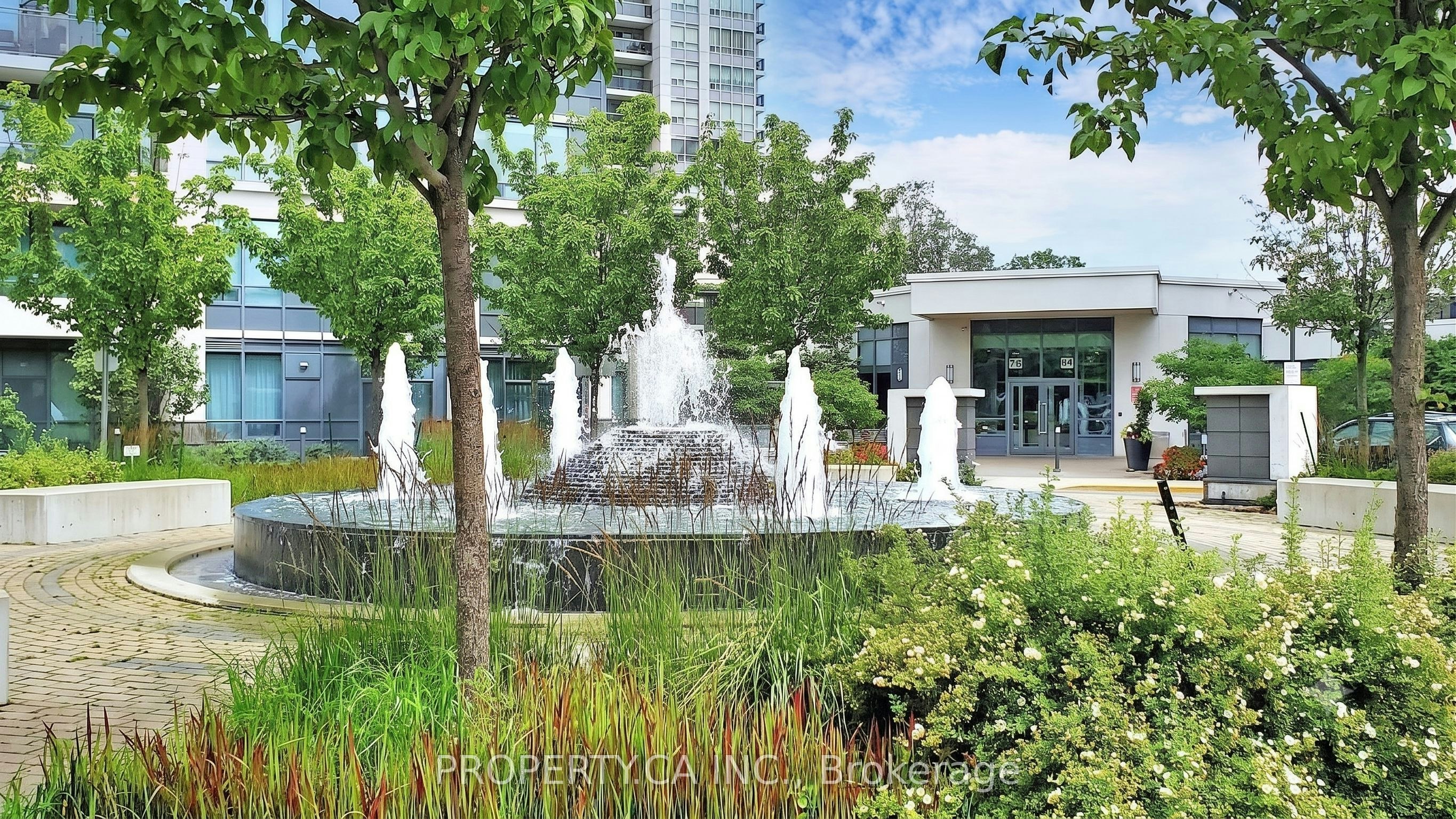 807-85 North Park Road, Vaughan, ON, L4J 0H8 - 2