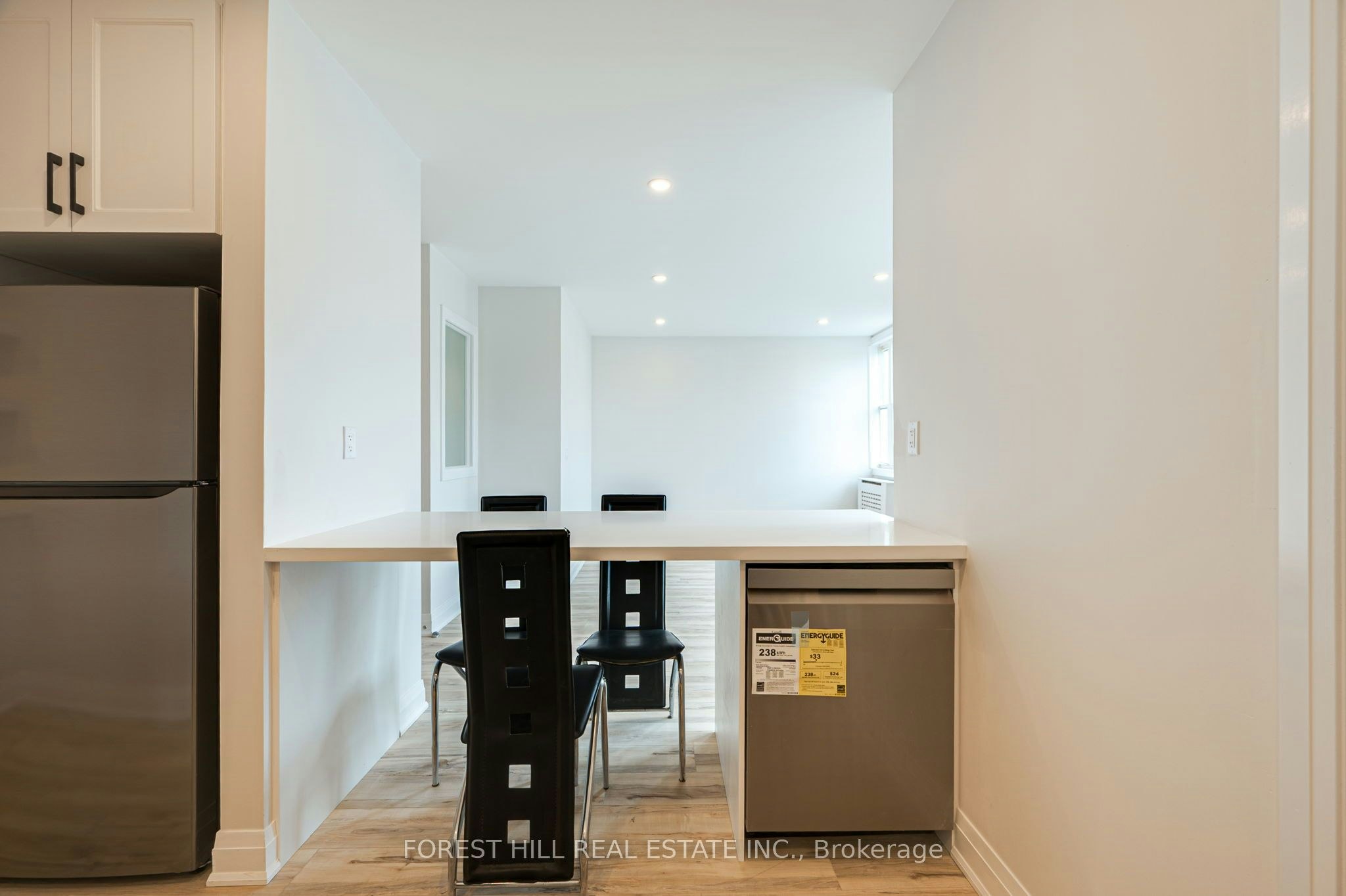 2-7725 Yonge Street, Markham, ON, L3T 2C4 - 10