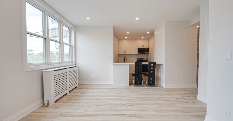 2-7725 Yonge Street, Markham, ON, L3T 2C4 - 18