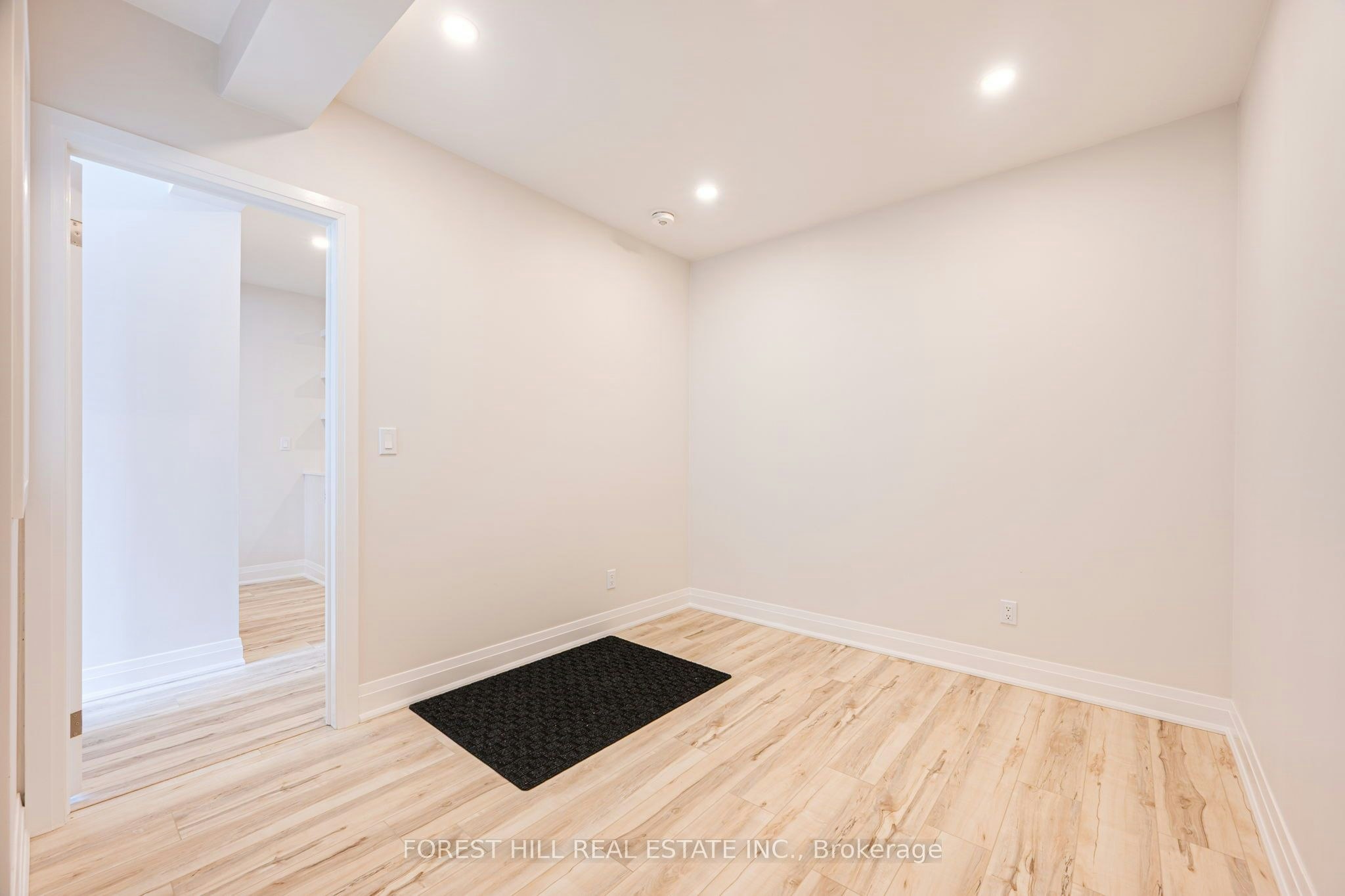 2-7725 Yonge Street, Markham, ON, L3T 2C4 - 24