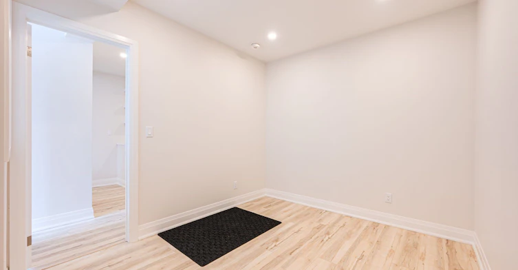 2-7725 Yonge Street, Markham, ON, L3T 2C4 - 24