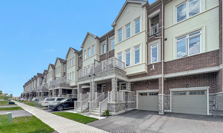 32 Mel Irving Drive