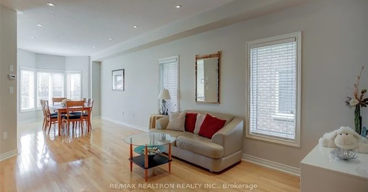 15 Dragonfly Avenue, Richmond Hill, ON, L4S 2V2 - 4