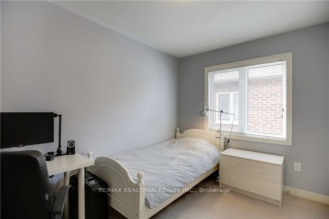 15 Dragonfly Avenue, Richmond Hill, ON, L4S 2V2 - 15