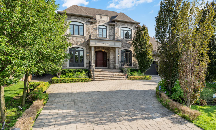 45 Crestwood Road