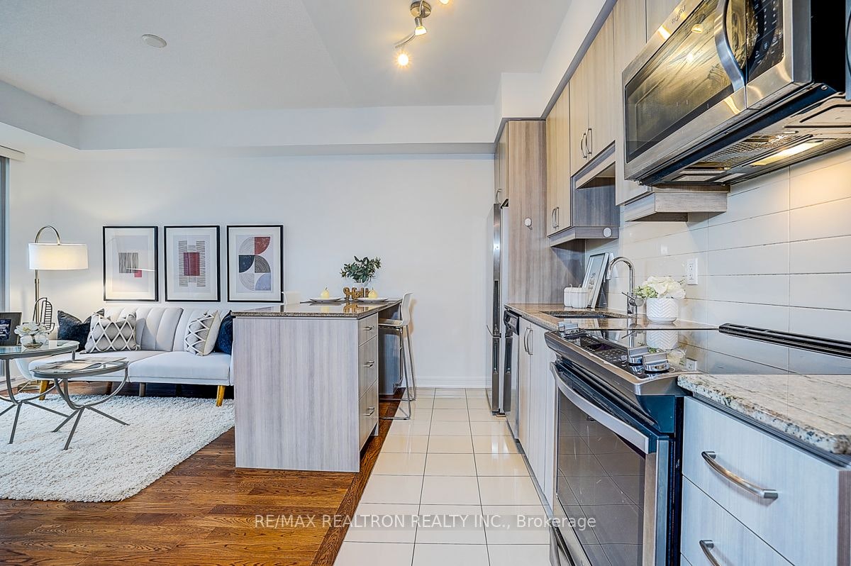 SW 321-9191 Yonge Street, Richmond Hill, ON, L4C 1E2 - 11