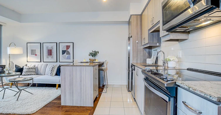 SW 321-9191 Yonge Street, Richmond Hill, ON, L4C 1E2 - 11