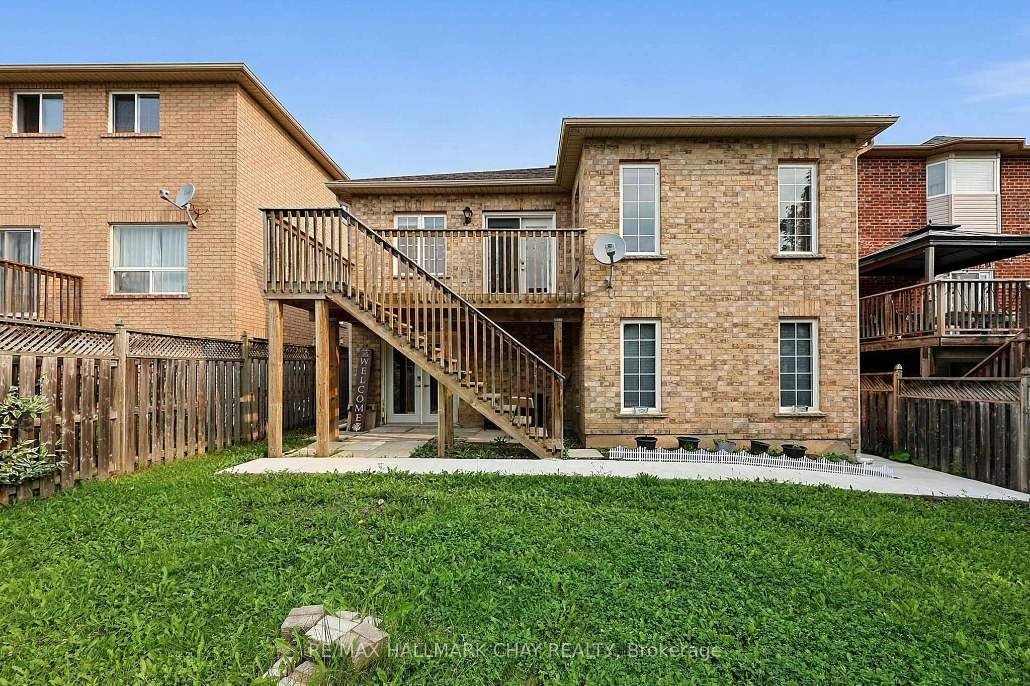 #MAIN-2040 Celeste Street, Innisfil, ON, L9S 4Z2 - 17