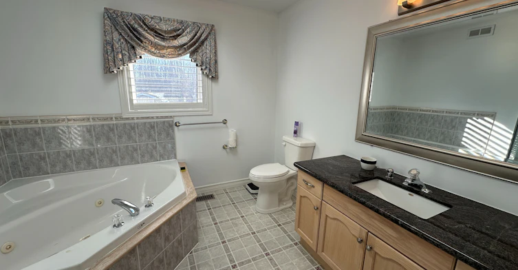 203 Lake Drive E, Georgina, ON, L4P 3E9 - 31