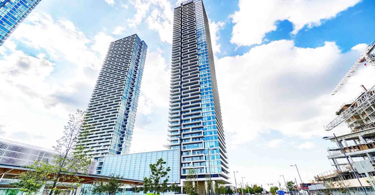 4612-950 Portage Parkway, Vaughan, ON, L4K 0J7