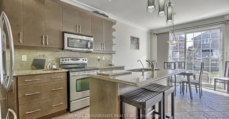 46 Hopper Lane, Newmarket, ON, L3X 3J6 - 6