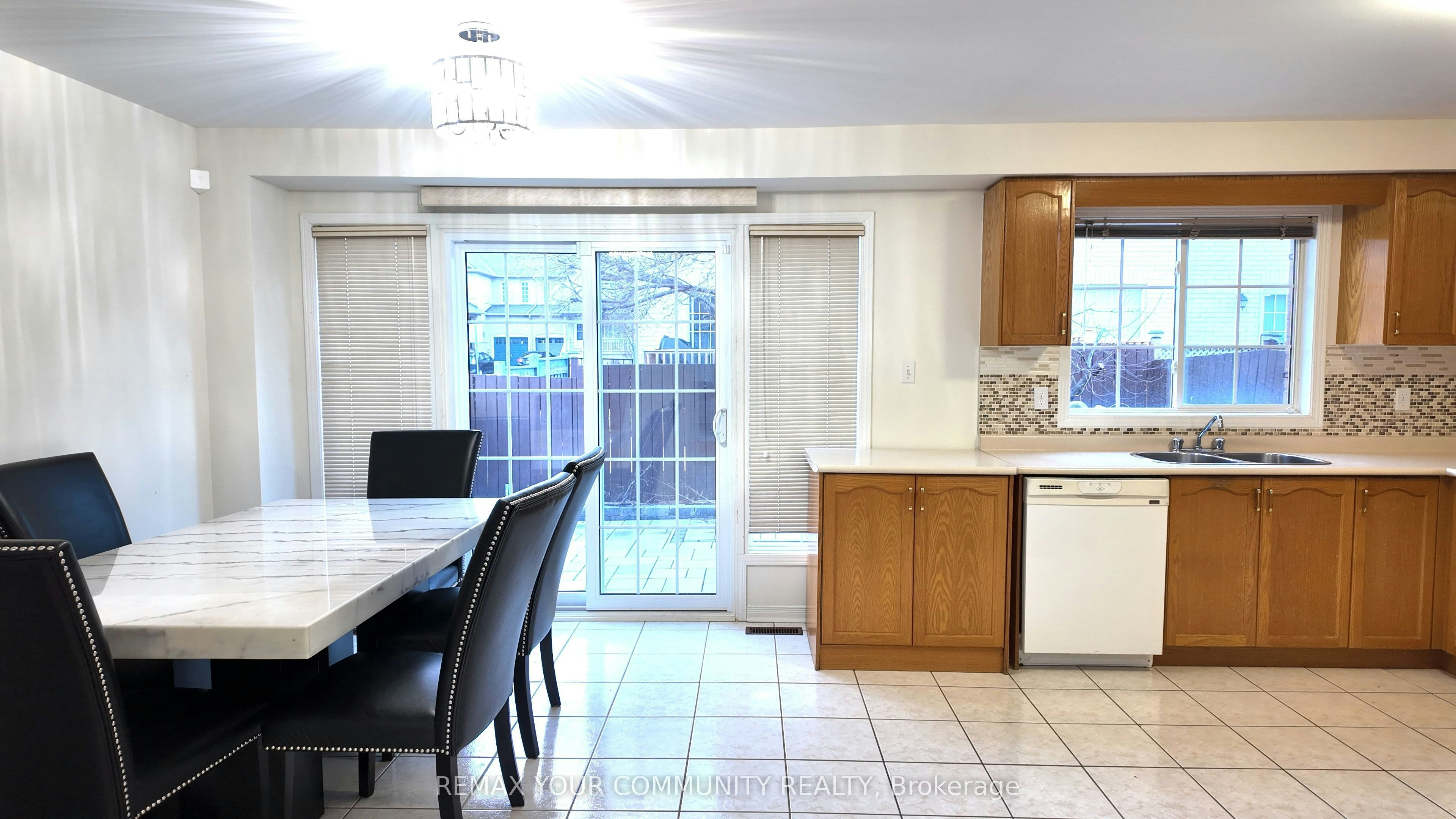 Main-120 Santina Street, Vaughan, ON, L4H 2N3 - 9