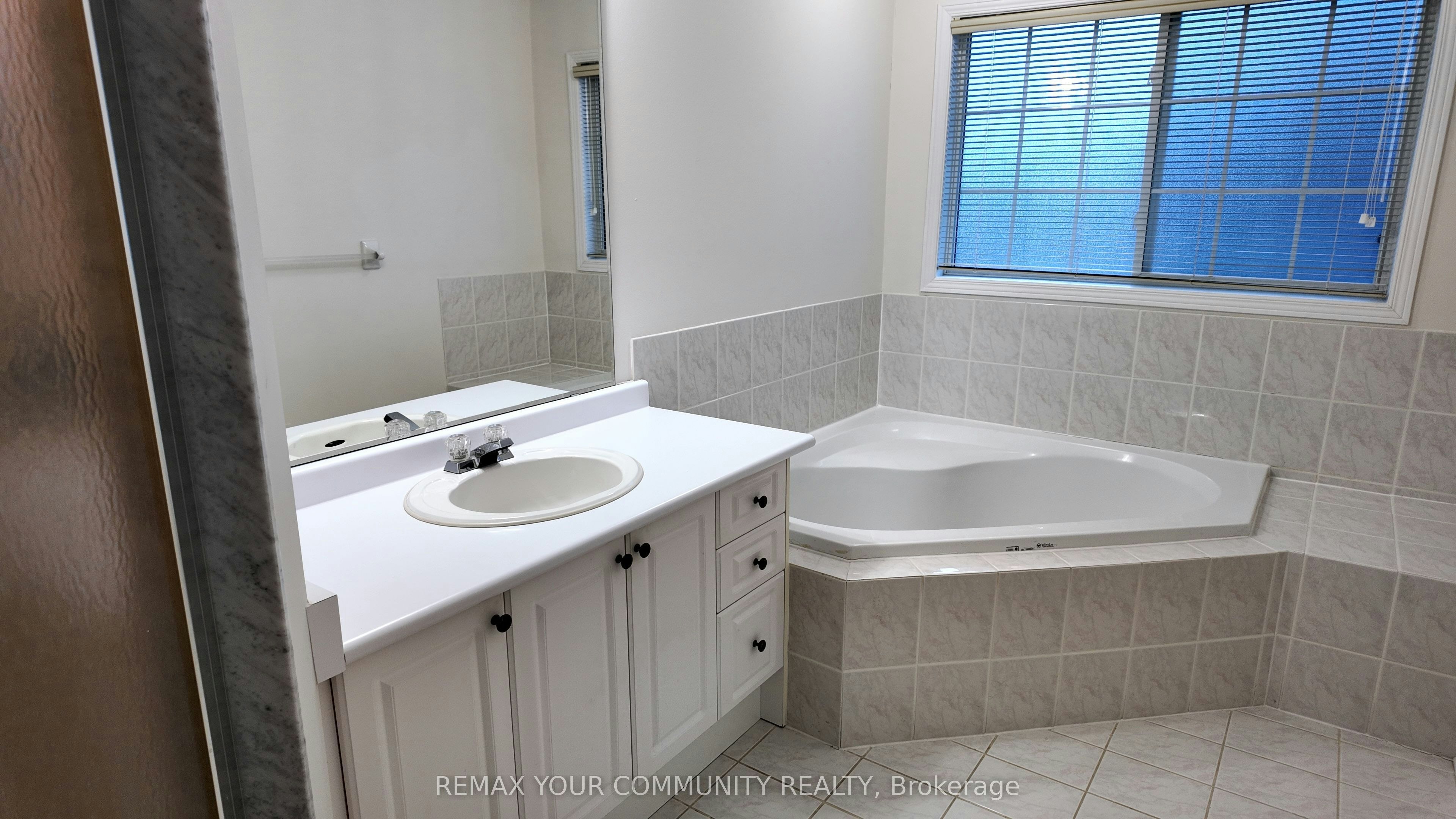 Main-120 Santina Street, Vaughan, ON, L4H 2N3 - 20
