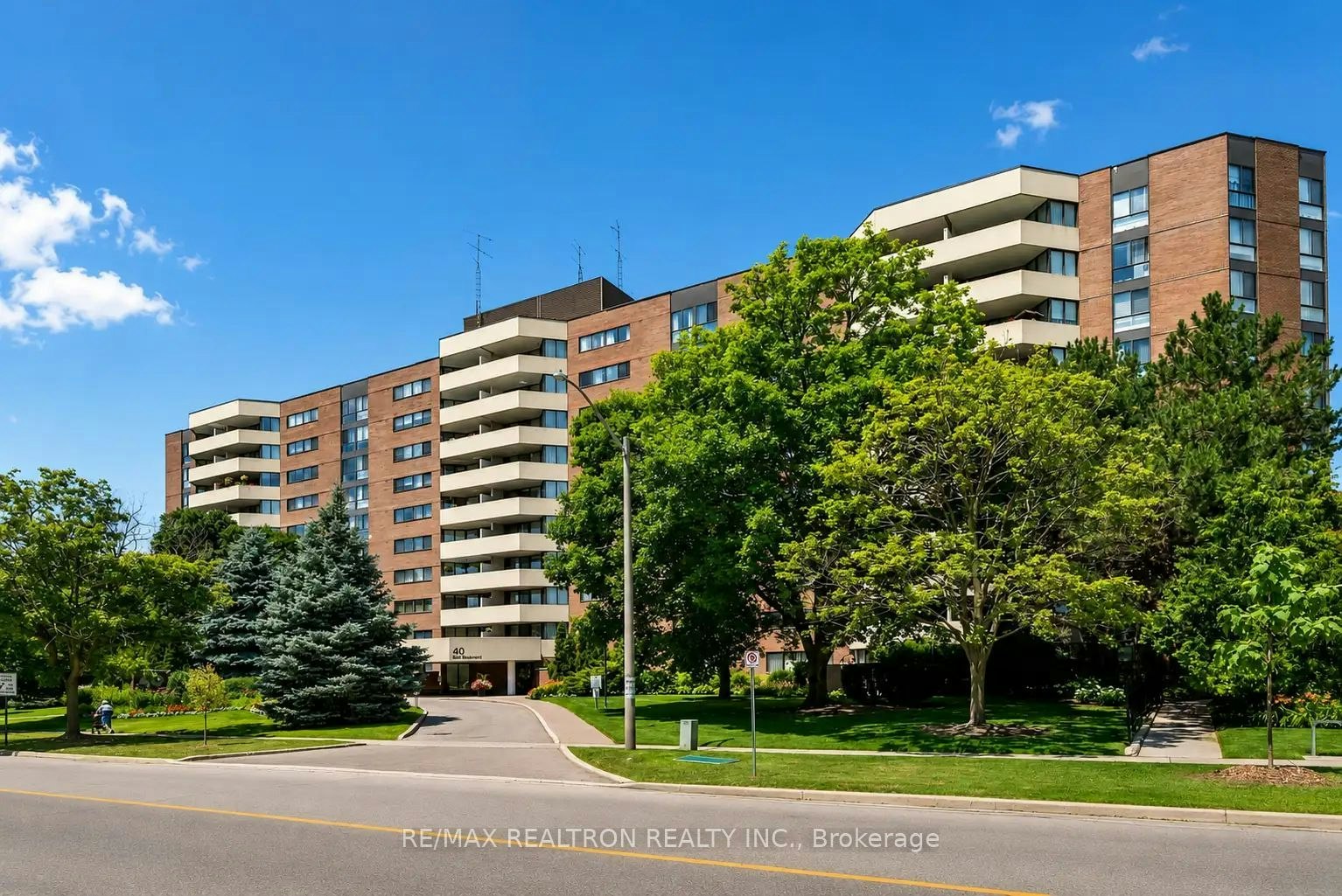 506-40 Baif Boulevard S, Richmond Hill, ON, L4C 5M9
