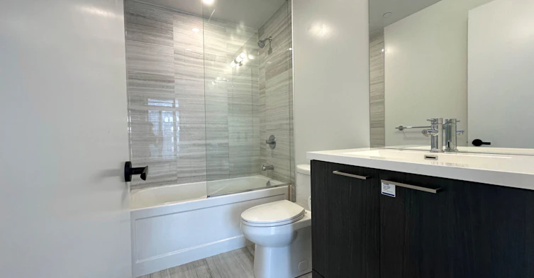 4902-225 Commerce Street, Vaughan, ON, L4K 0R1 - 3