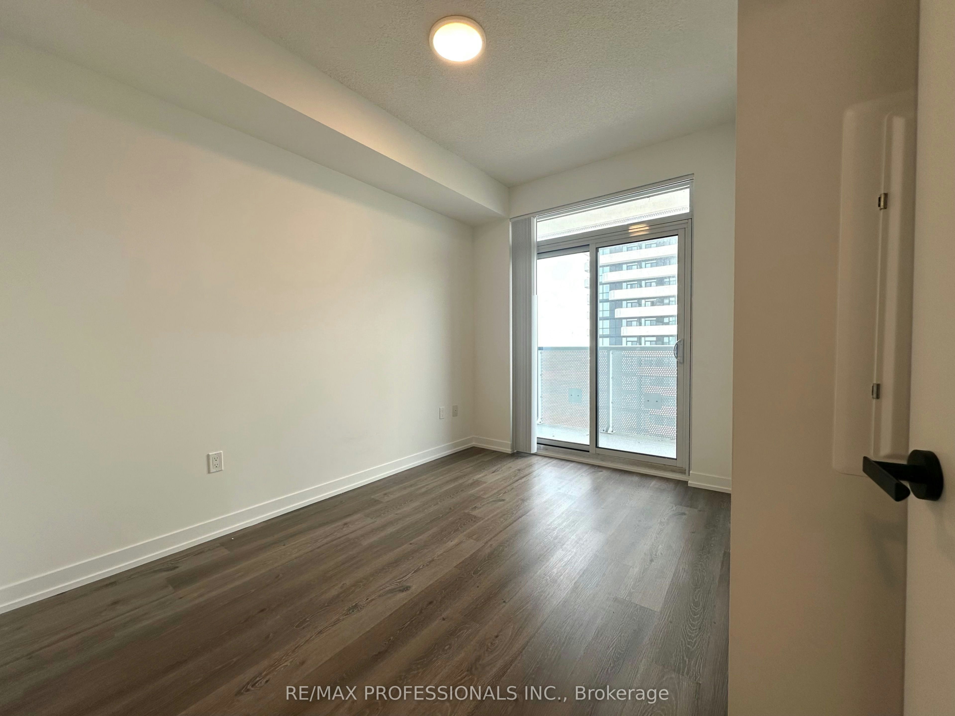 4902-225 Commerce Street, Vaughan, ON, L4K 0R1 - 2