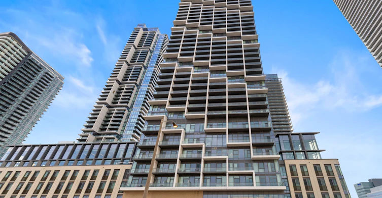 502-1000 Portage Parkway, Vaughan, ON, L4K 0L1 - 4