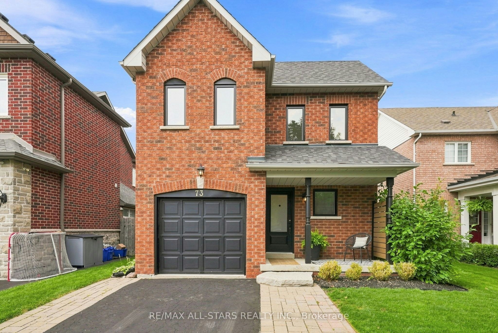 73 Russell Barton Lane, Uxbridge, ON, L9P 1Z2