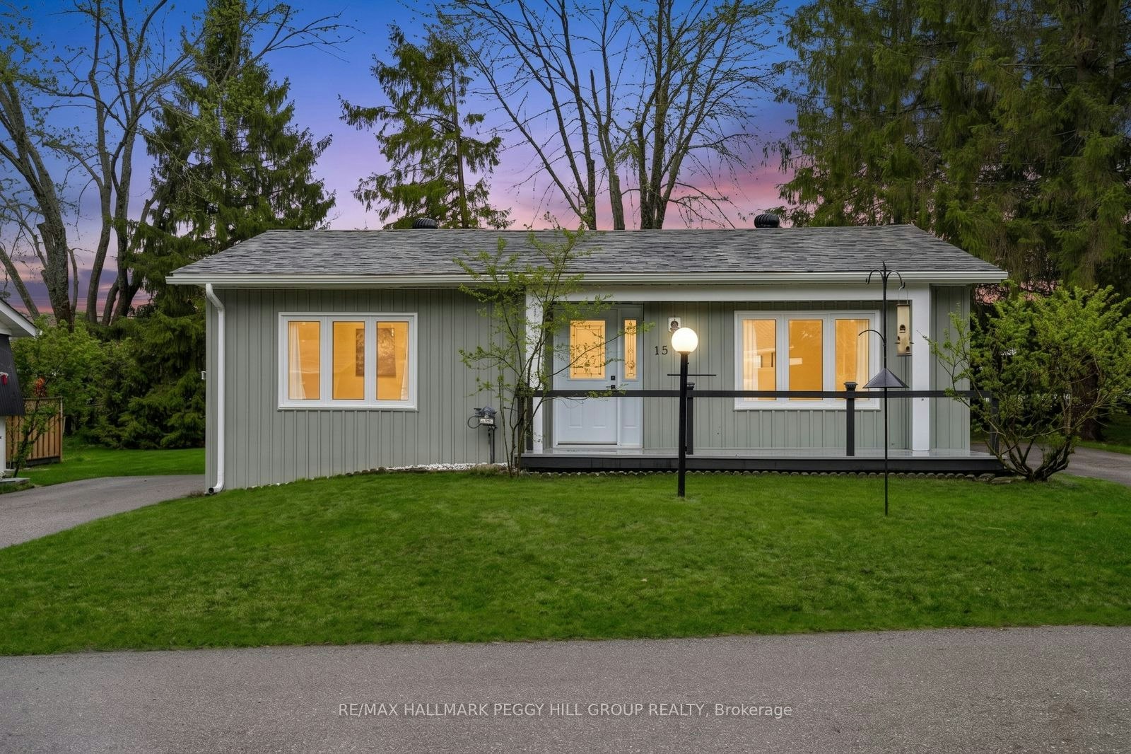 15 Cherrywood Lane, Innisfil, ON, L9S 1M9