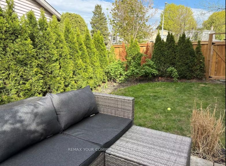 94 Springhead Gardens, Richmond Hill, ON, L4C 5C4 - 21
