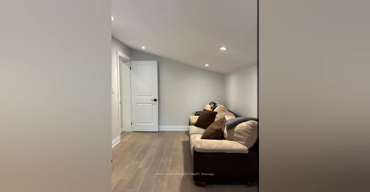 94 Springhead Gardens, Richmond Hill, ON, L4C 5C4 - 16